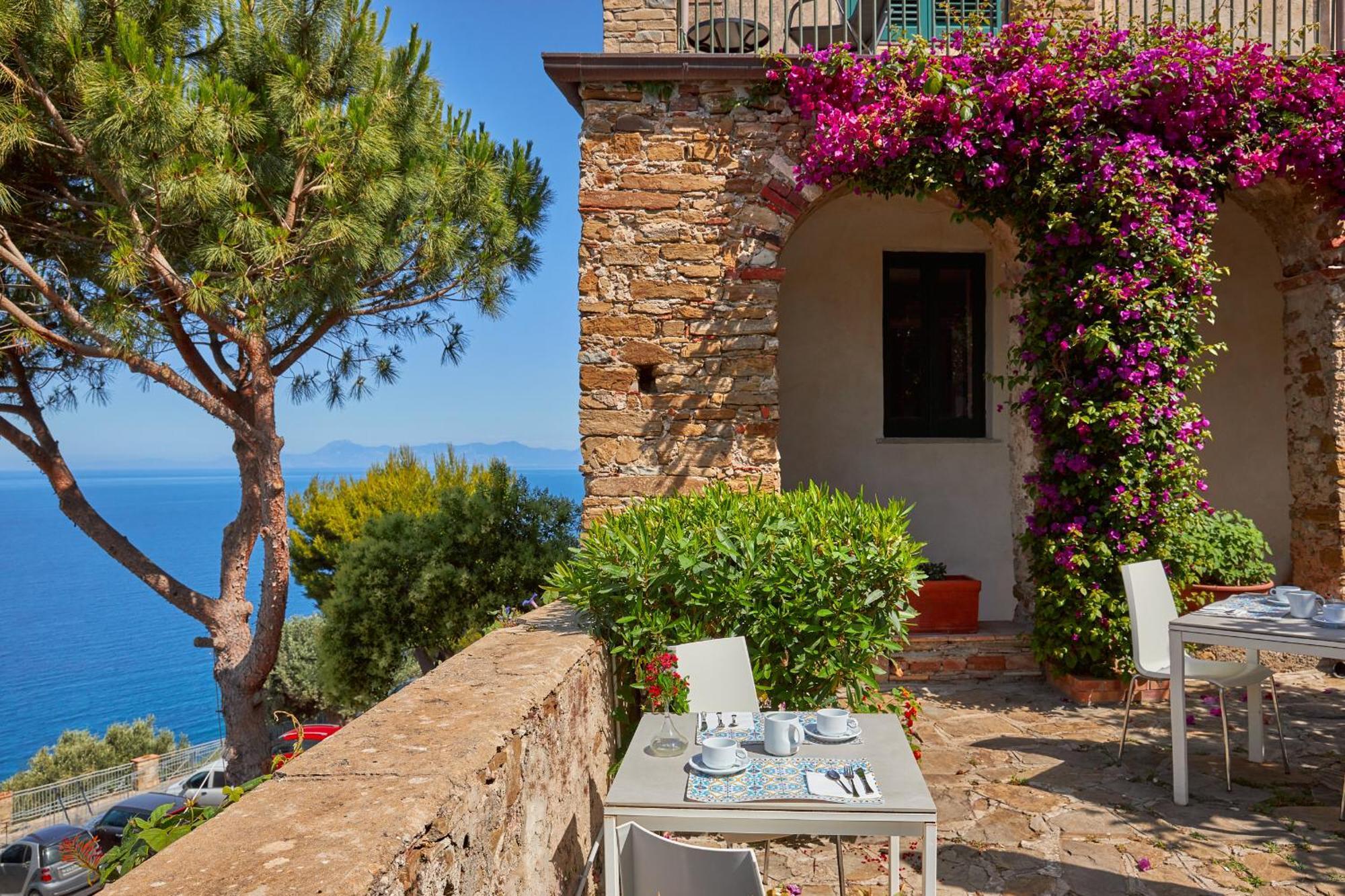 Residenza D'Epoca Tamara Aparthotel Castellabate Luaran gambar
