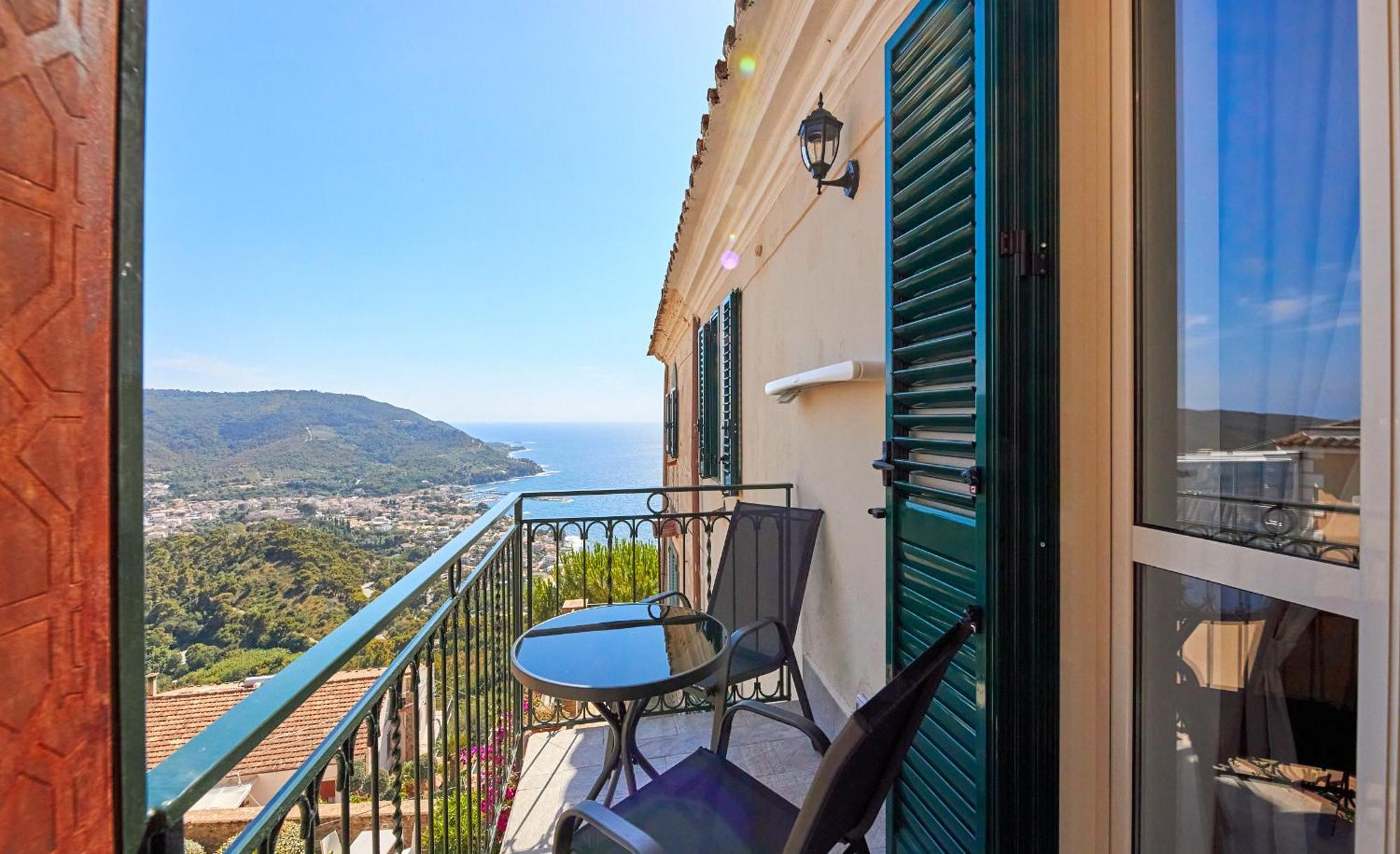 Residenza D'Epoca Tamara Aparthotel Castellabate Luaran gambar