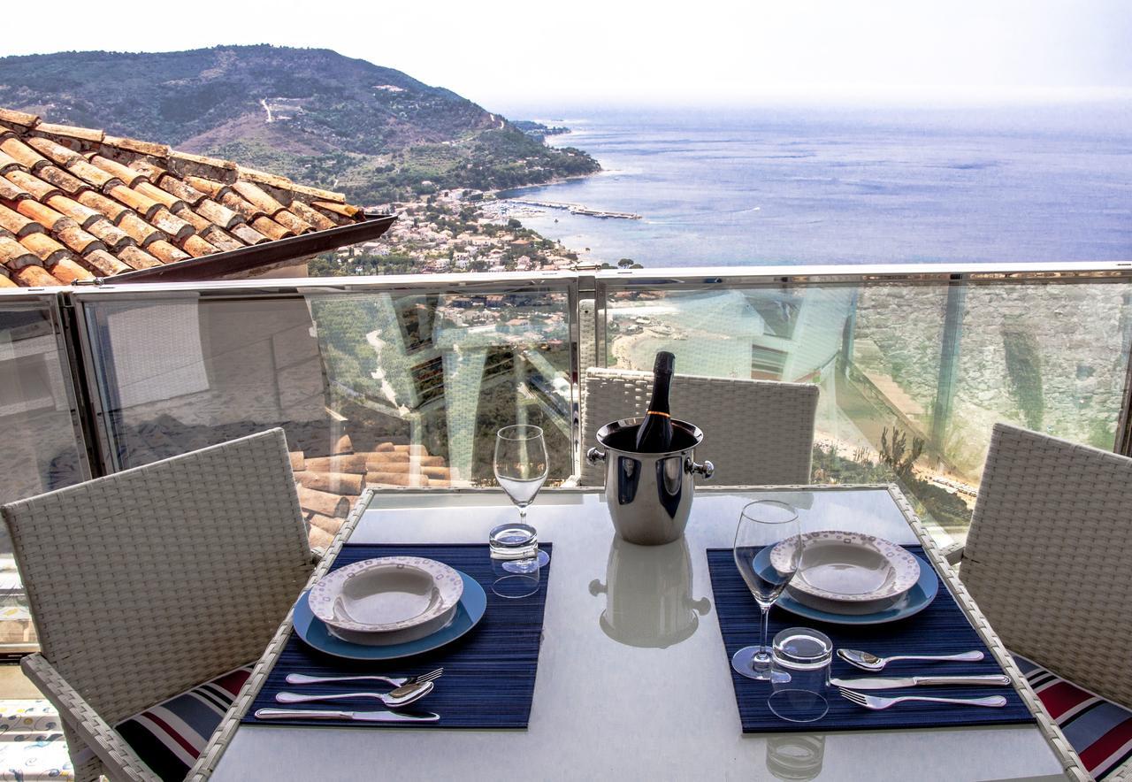Residenza D'Epoca Tamara Aparthotel Castellabate Luaran gambar